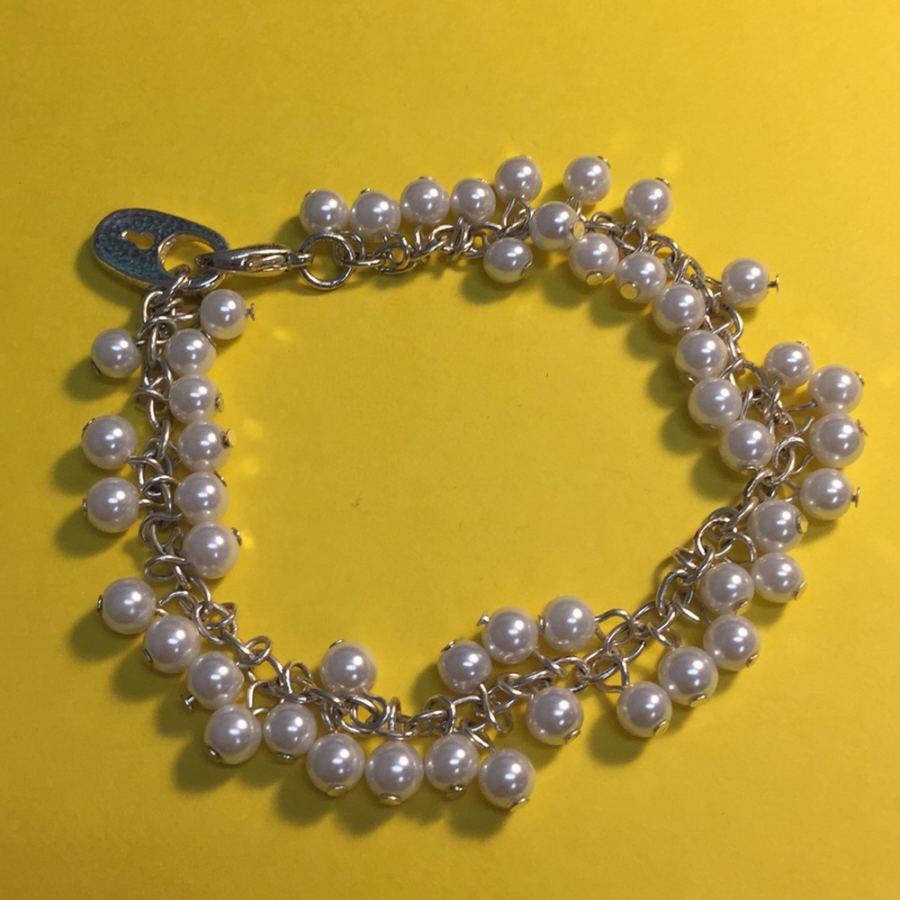 Pearl Bracelet